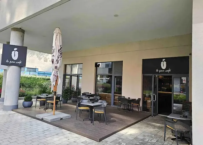 شقة Amazing View-18th Floor-2 Bedrooms Flat - Free Parking *