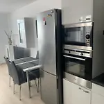Amazing View-18th Floor-2 Bedrooms Flat - Free Parking