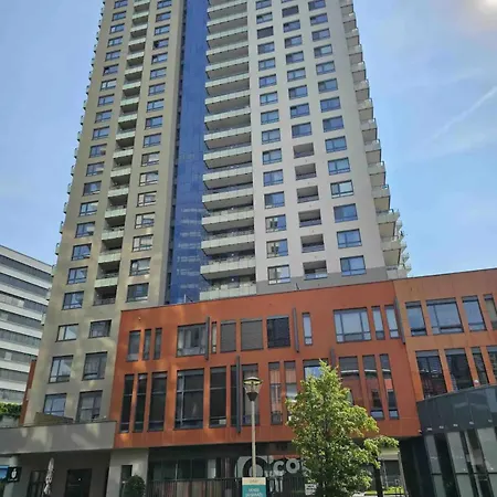 アパート Amazing View-18th Floor-2 Bedrooms Flat - Free Parking *