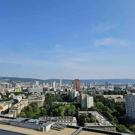 Amazing View-18th Floor-2 Bedrooms Flat - Free Parking アパート *